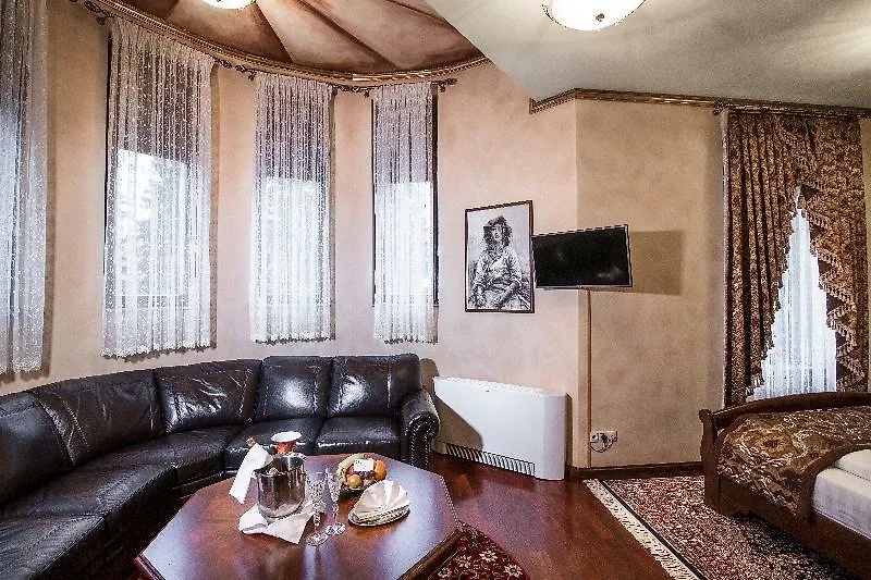 Ruebezahl Marienbad Luxury Castle Hotel Golf