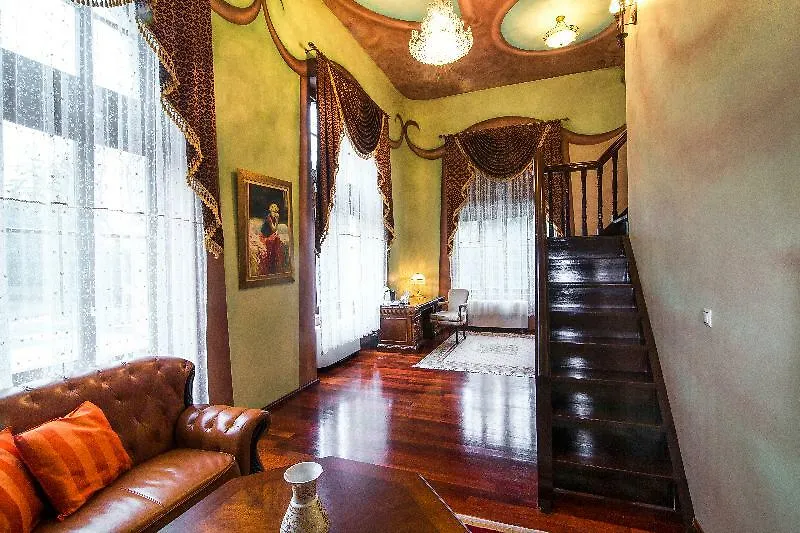 Ruebezahl Marienbad Luxury Castle Hotel Golf